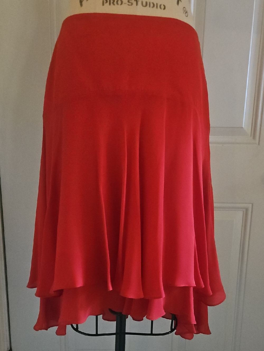 Ralph Lauren Red Silk Ruffle Skirt - Picture 13 of 15